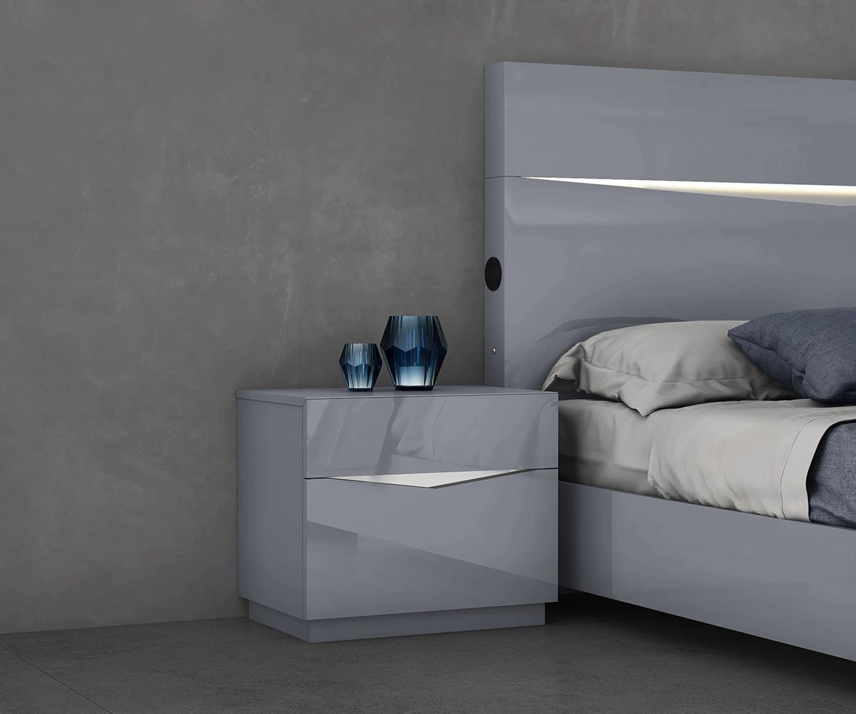Nikos Lacquer Bedroom Set